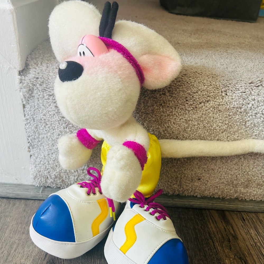 Vintage collectibles Diddl Mouse Sport Outfit Thomas Goletz Plush Toy 12"